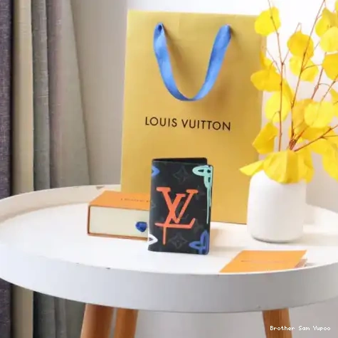 LV 2212DJ0009 Bag 0615